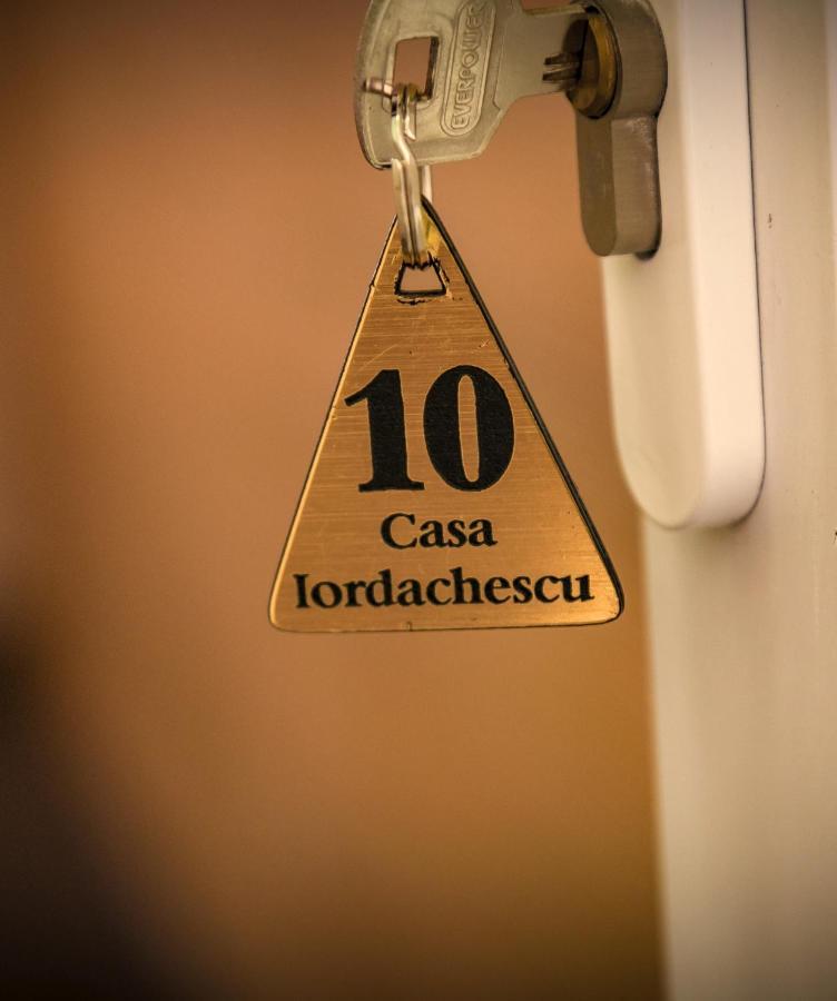 Casa Iordachescu 2 Mai Hotell Exteriör bild